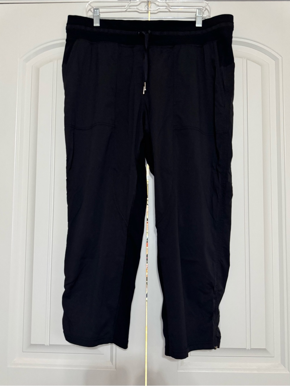 Lululemon Dance Studio Crop *25" Black Size 14